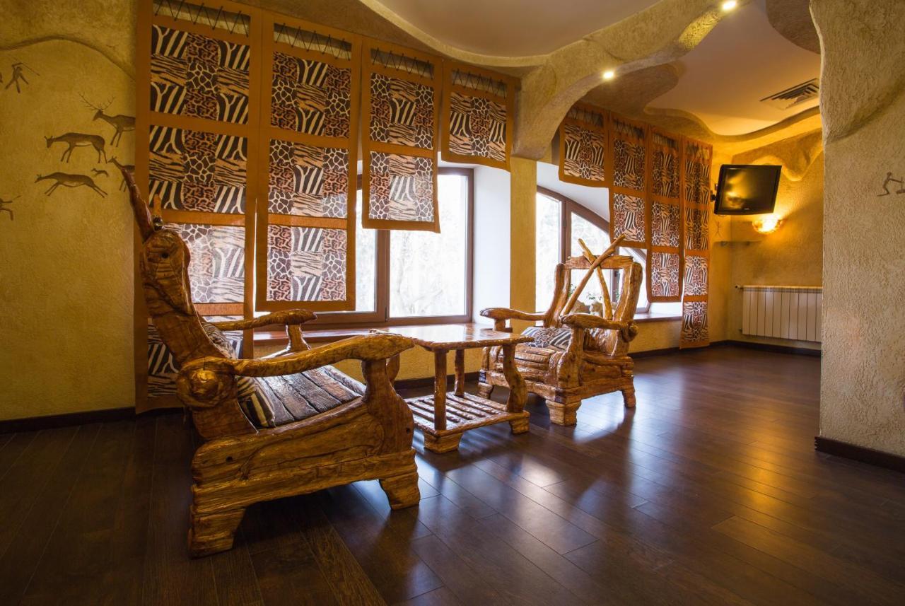 Spa-Hotel Myslyvskiy Dvir Kiev Esterno foto