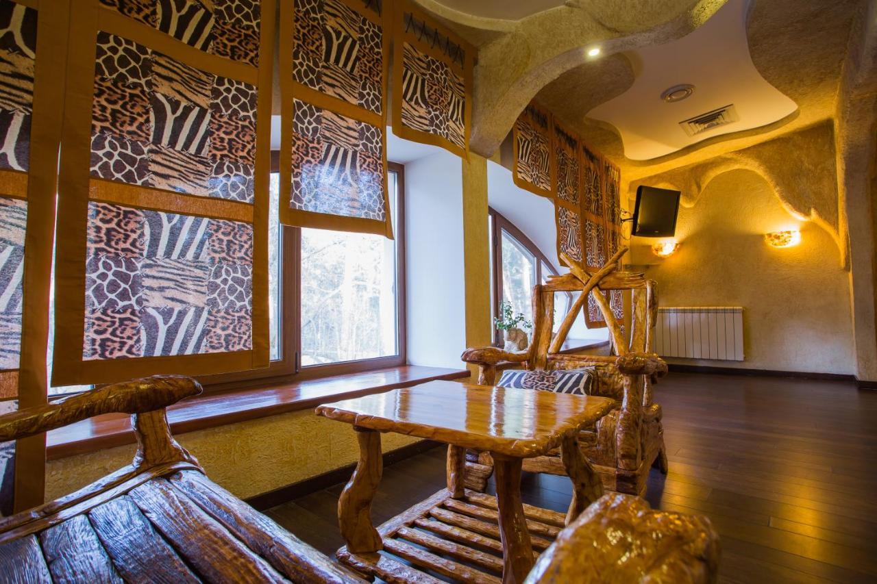 Spa-Hotel Myslyvskiy Dvir Kiev Esterno foto
