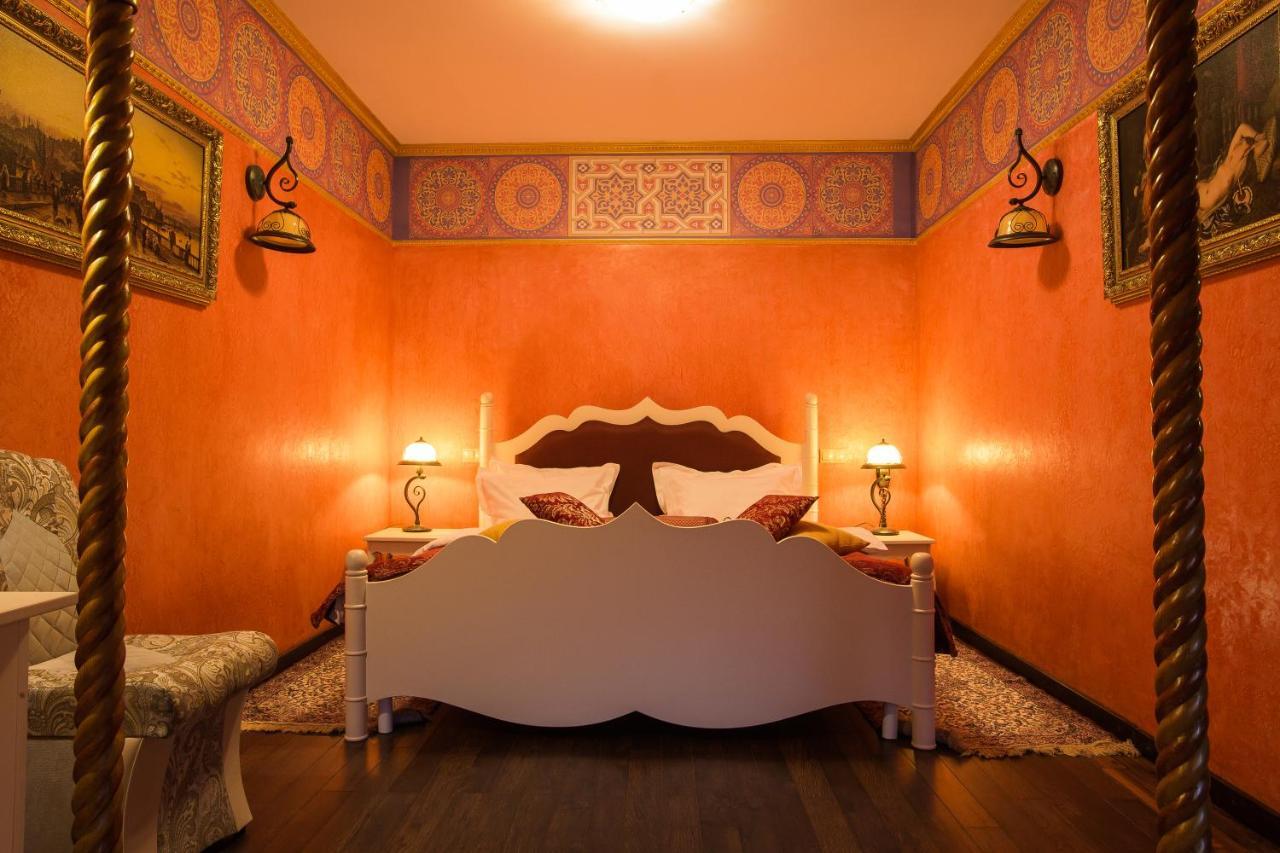 Spa-Hotel Myslyvskiy Dvir Kiev Esterno foto