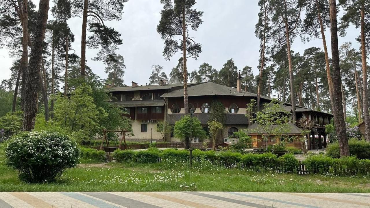 Spa-Hotel Myslyvskiy Dvir Kiev Esterno foto