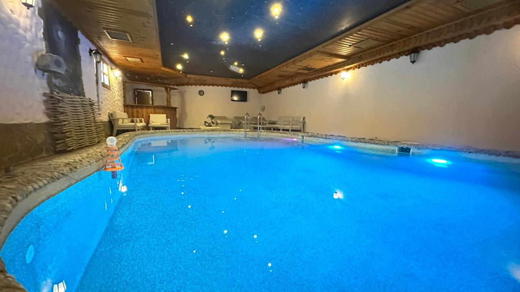Spa-Hotel Myslyvskiy Dvir Kiev Esterno foto