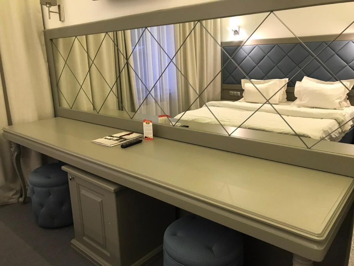 Spa-Hotel Myslyvskiy Dvir Kiev Esterno foto